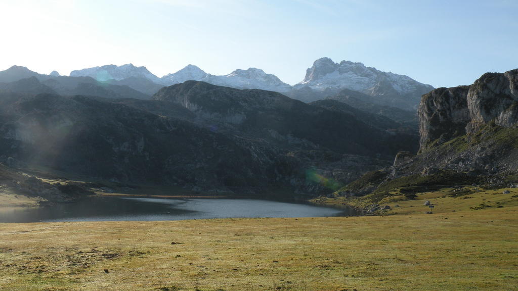 Albergue La Estacion Llanes Dış mekan fotoğraf